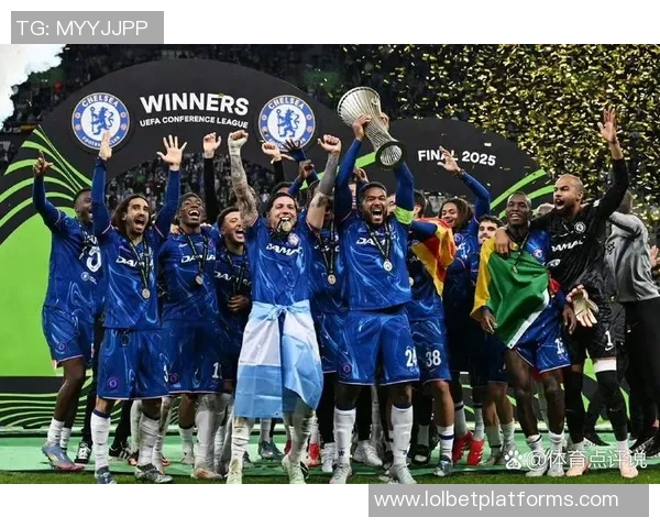 德甲精彩对决那不勒斯大胜巴黎圣日耳曼引发全场震撼解析