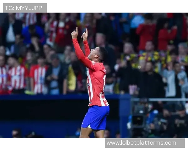 世界杯激战回顾马竞逆转多特蒙德的精彩战术解析与全场热情瞬间 世界杯激战回顾马竞逆转多特蒙德的精彩战术解析与全场热情瞬间