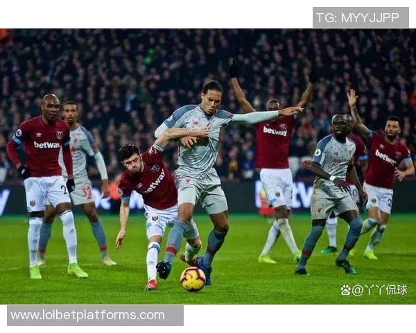 世界杯精彩对决利物浦逆转里昂红牌争议引发全场热议与十大进球回顾